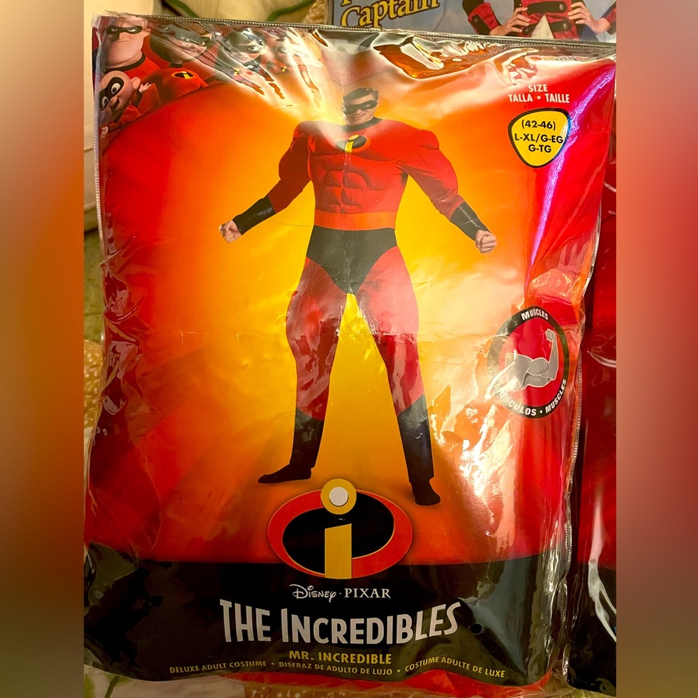 Mr. Incredible Costume